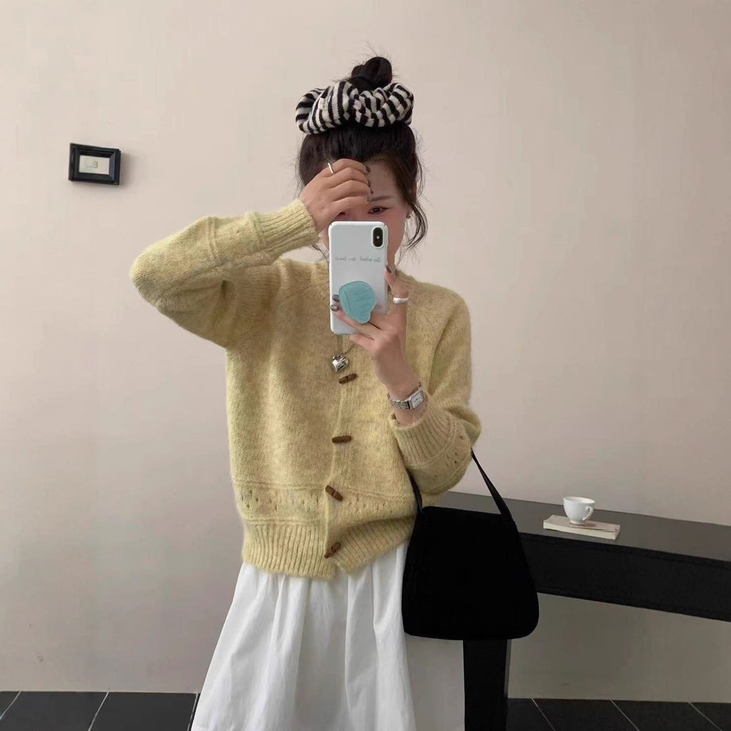 Atmosphere Horn Button Solid Color Soft Glutinous Knitted Cardigan