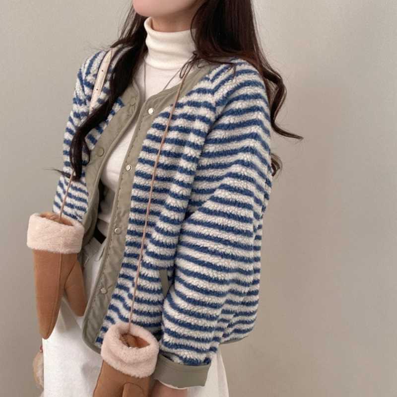 Autumn And Winter Wear Vintage Stripe Collarless Plush Contrast Color Long Sleeves Short Coat Protection