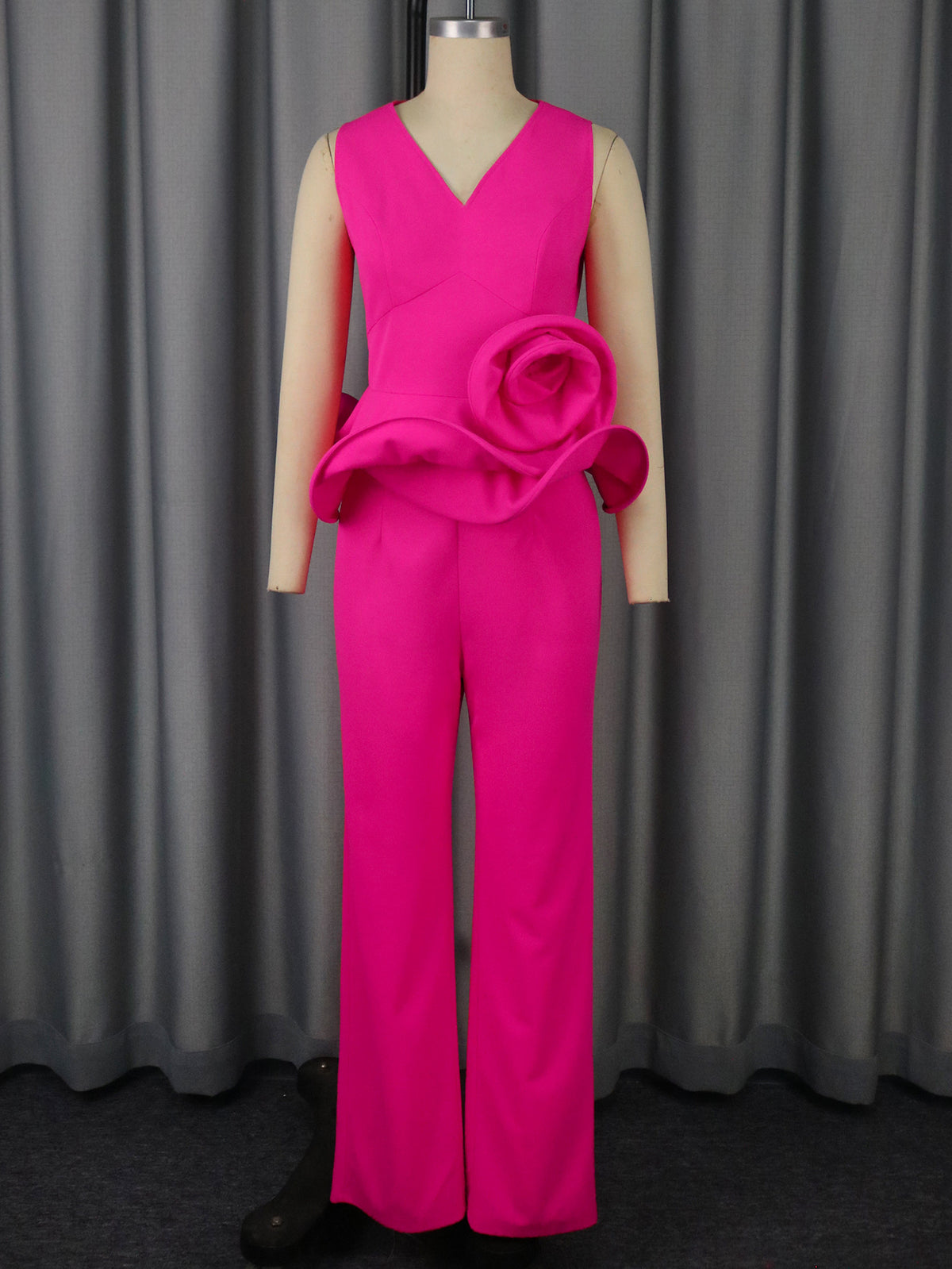 Three-dimensional Flower V-neck Sleeveless Top High Waist Fashion Straight-leg Pants
