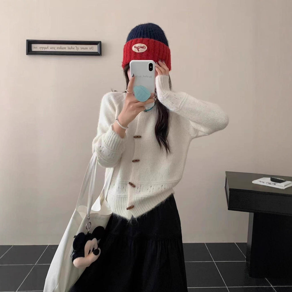 Atmosphere Horn Button Solid Color Soft Glutinous Knitted Cardigan