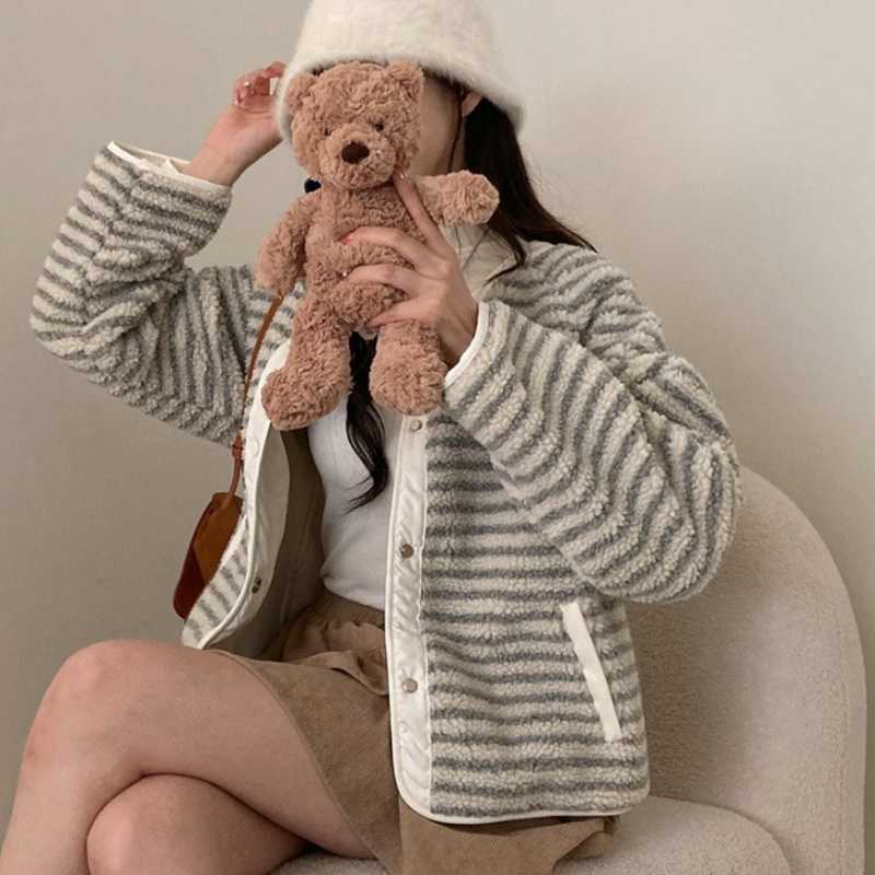 Autumn And Winter Wear Vintage Stripe Collarless Plush Contrast Color Long Sleeves Short Coat Protection